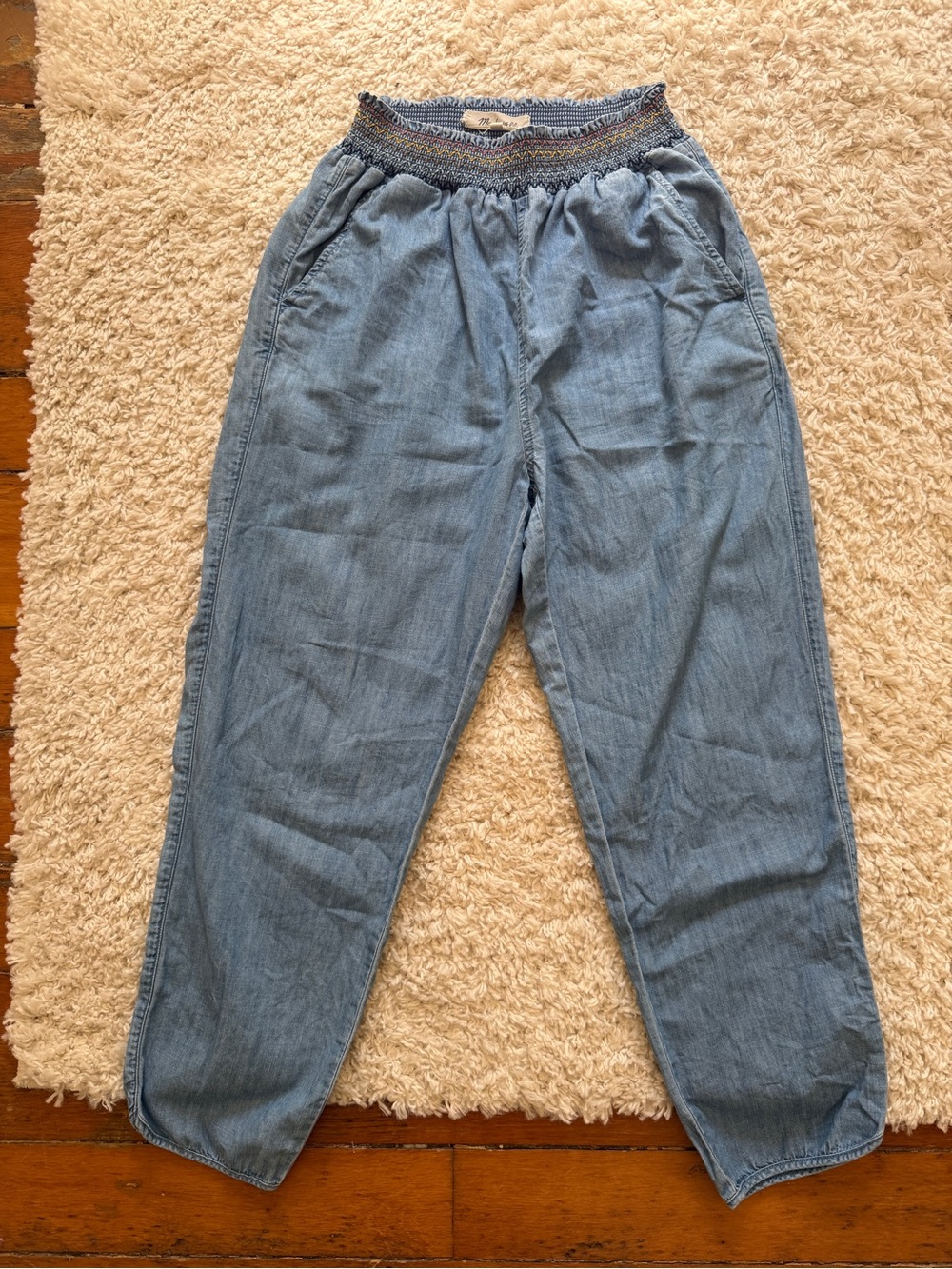 Madewell Women’s Light Denim Joggers w/Multicolor Elastic Waist Smocking. Sz M.